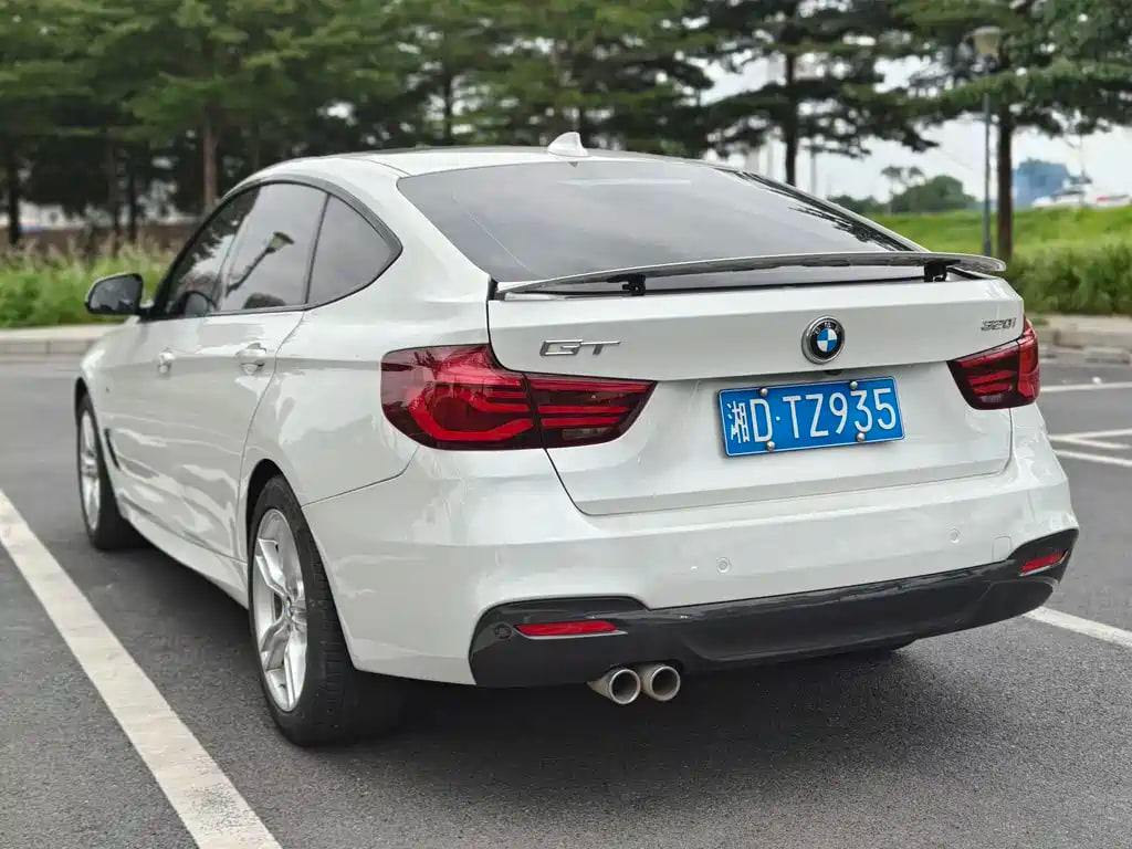 BMW 3 Xi Gt — фото 15