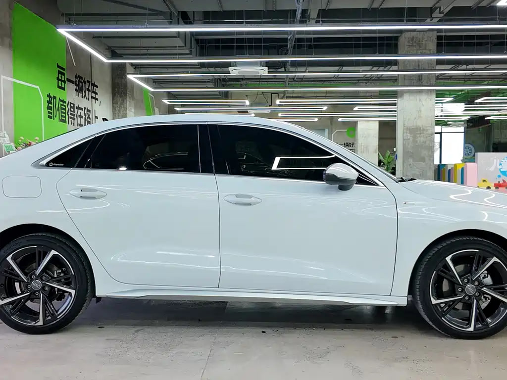 Audi A3 — фото 13