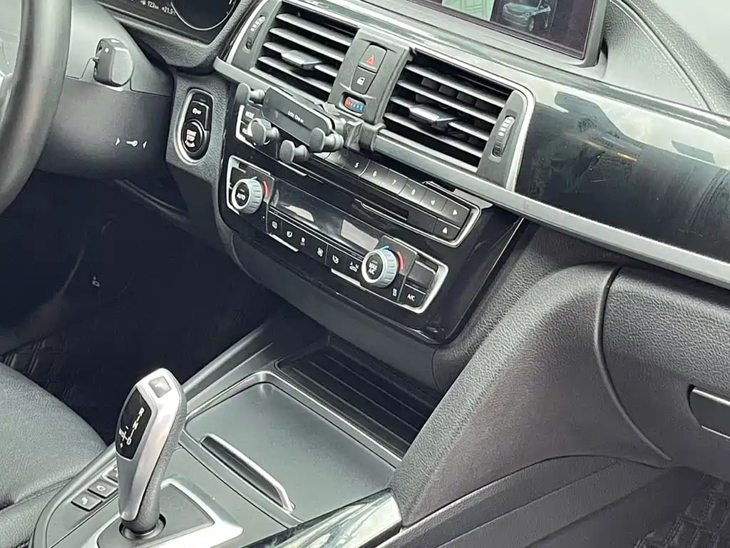 BMW 3 Xi Gt — фото 8