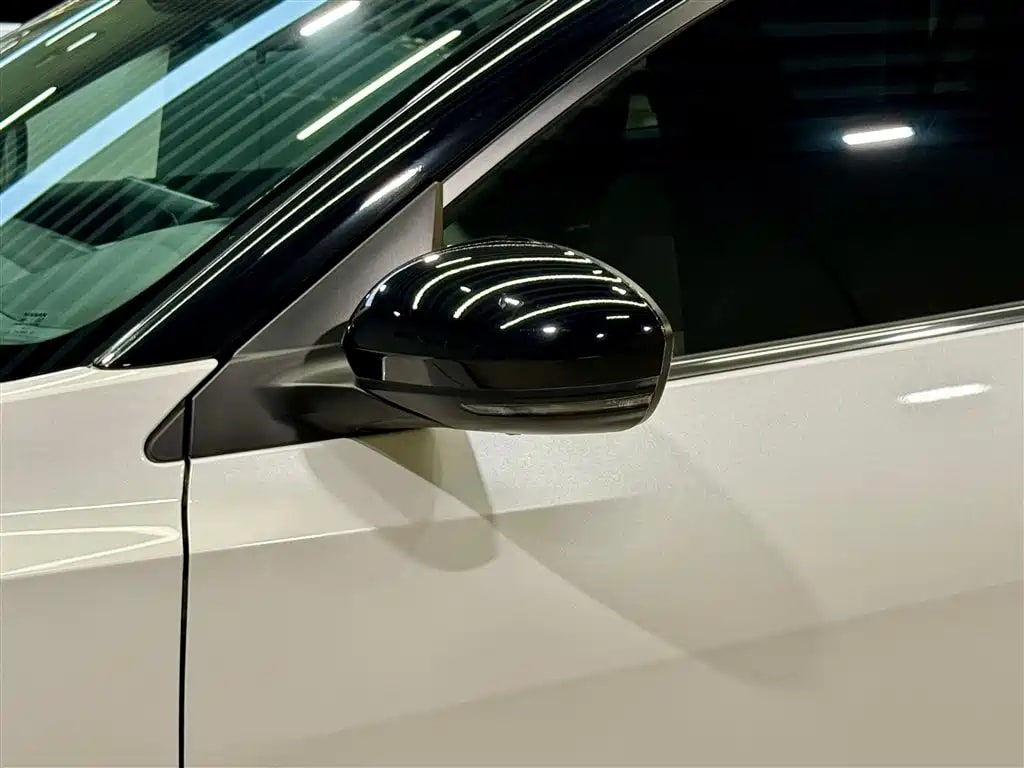 Nissan Sentra — фото 8