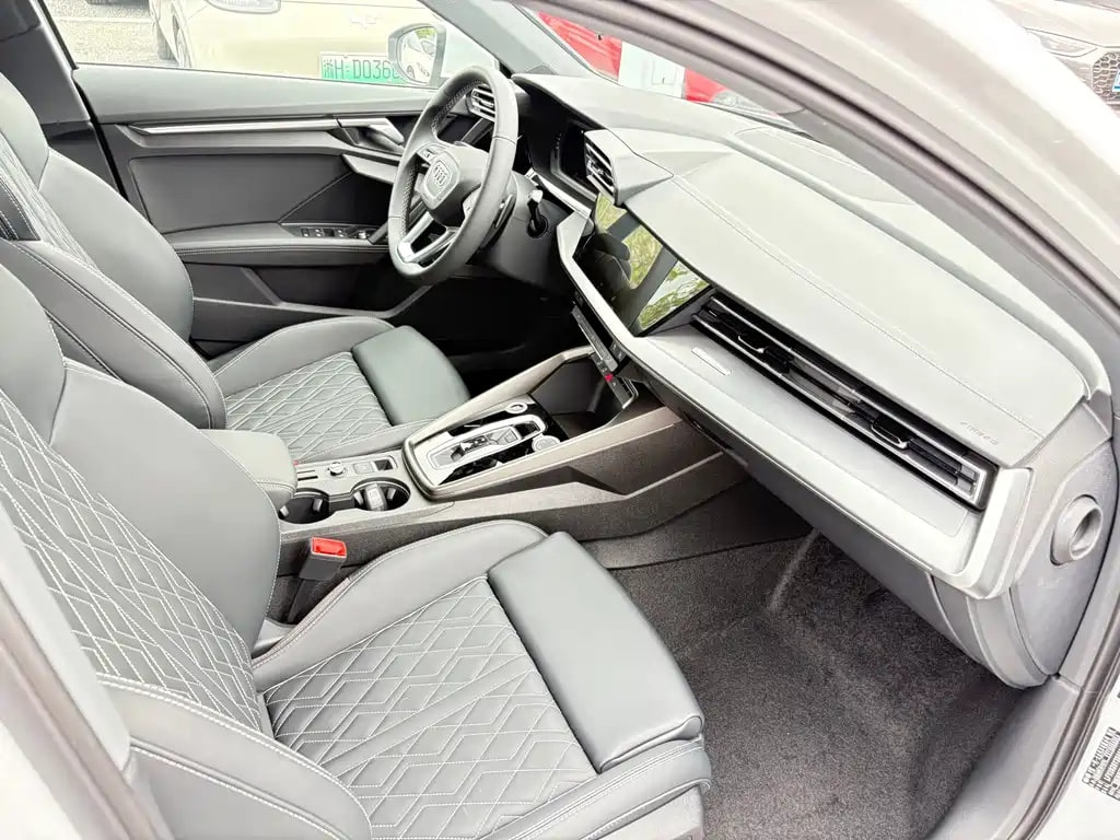 Audi A3 — фото 13