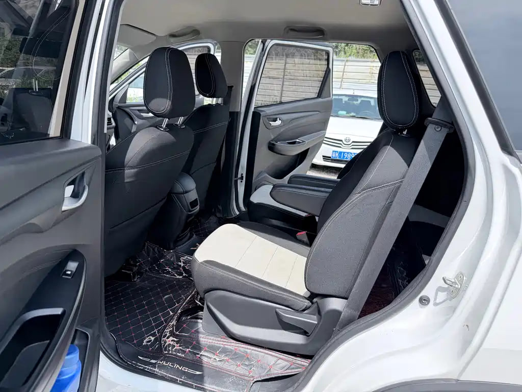 Wuling Hongguang S3 — фото 10