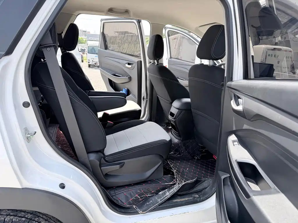 Wuling Hongguang S3 — фото 13