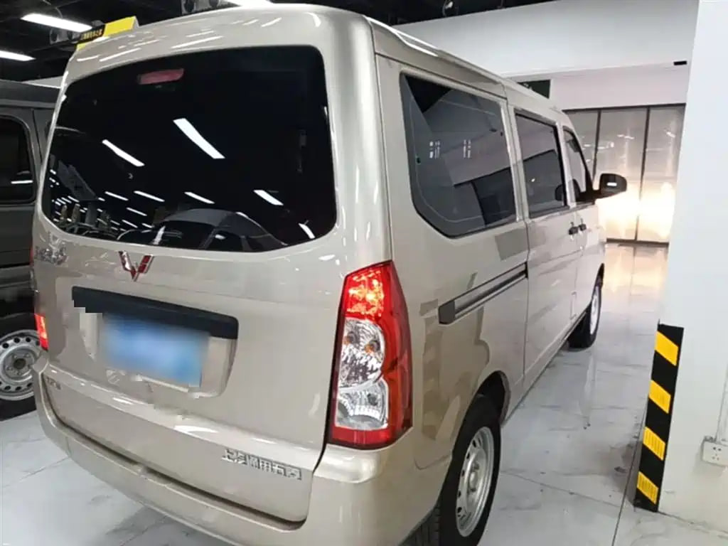 Wuling Rongguang S — фото 6