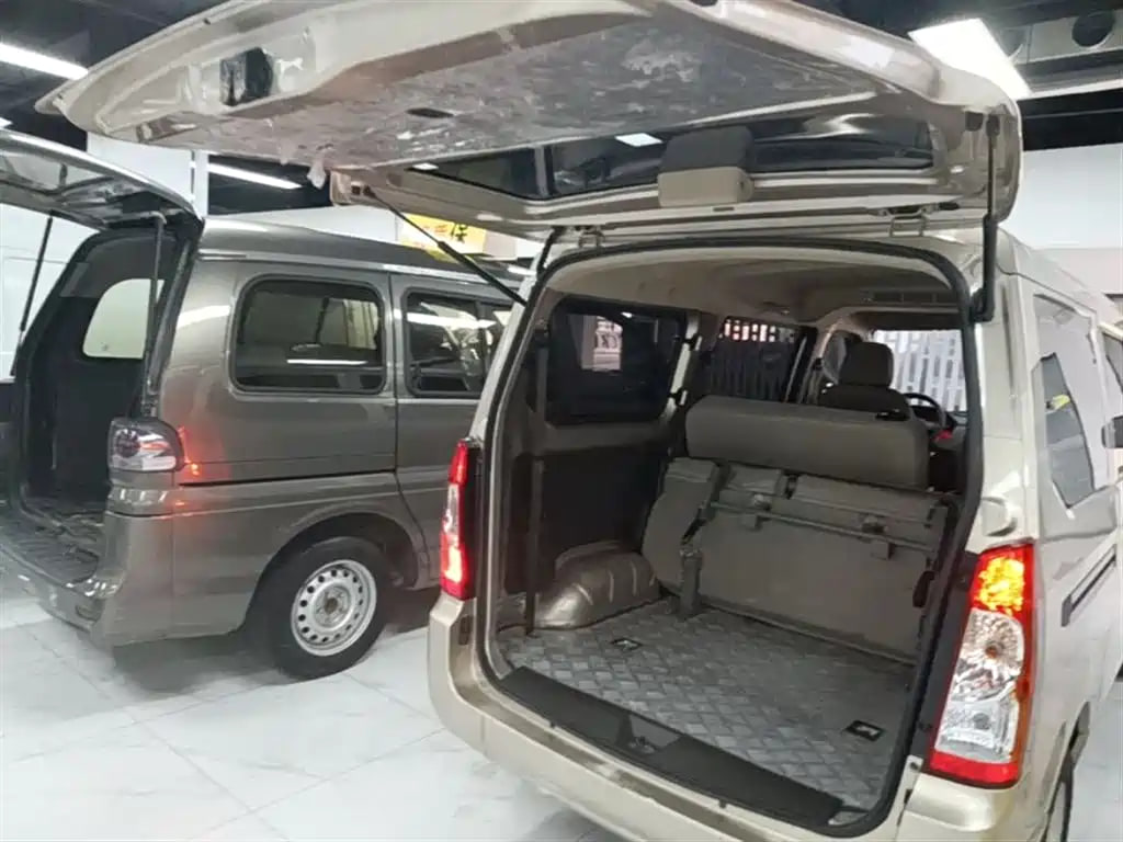 Wuling Rongguang S — фото 7