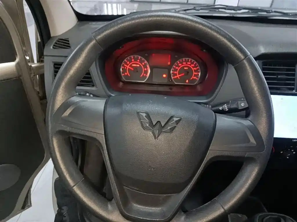 Wuling Rongguang S — фото 9