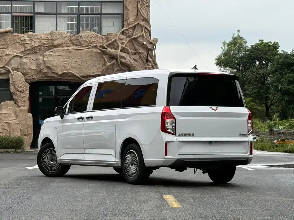 Wuling Zhengcheng — фото 3
