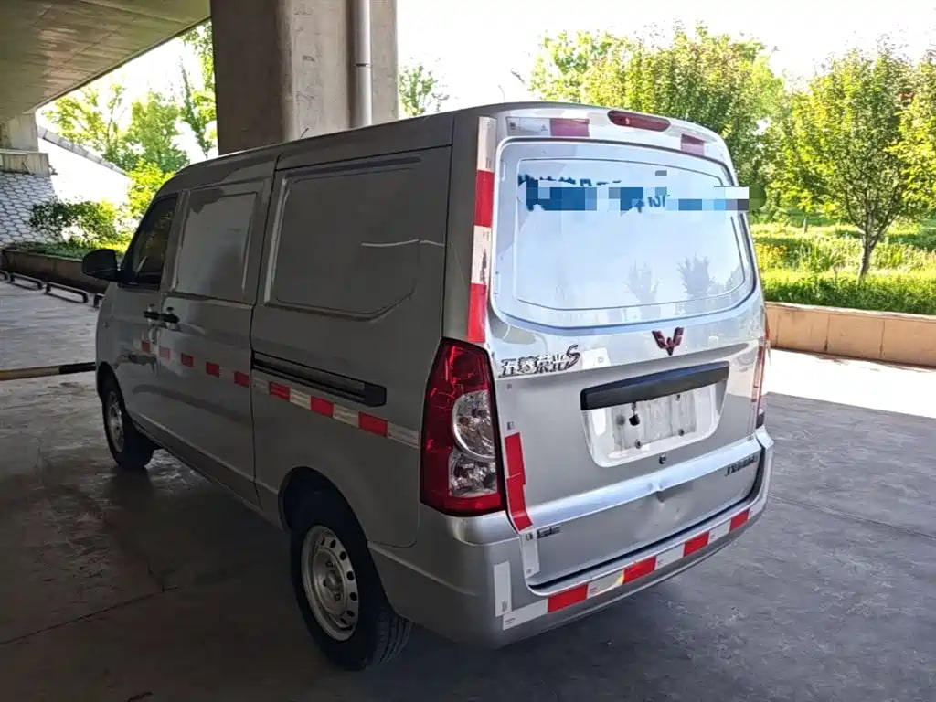 Wuling Rongguang S — фото 4