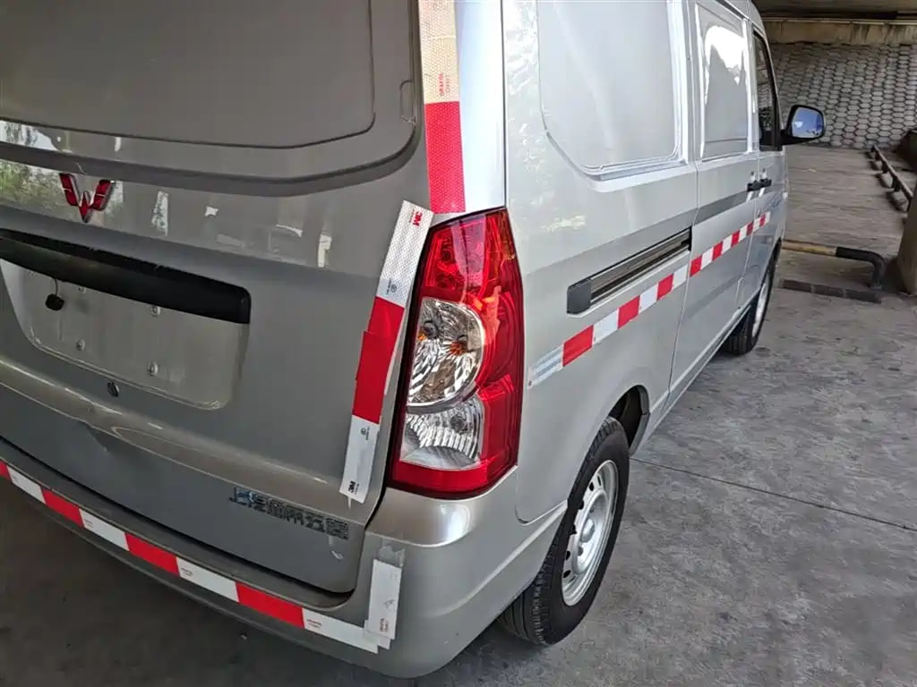 Wuling Rongguang S — фото 13