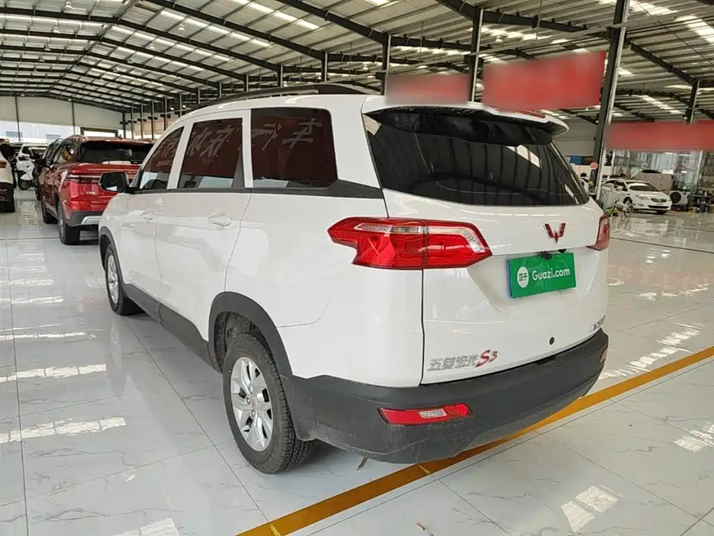 Wuling Hongguang S3 — фото 6