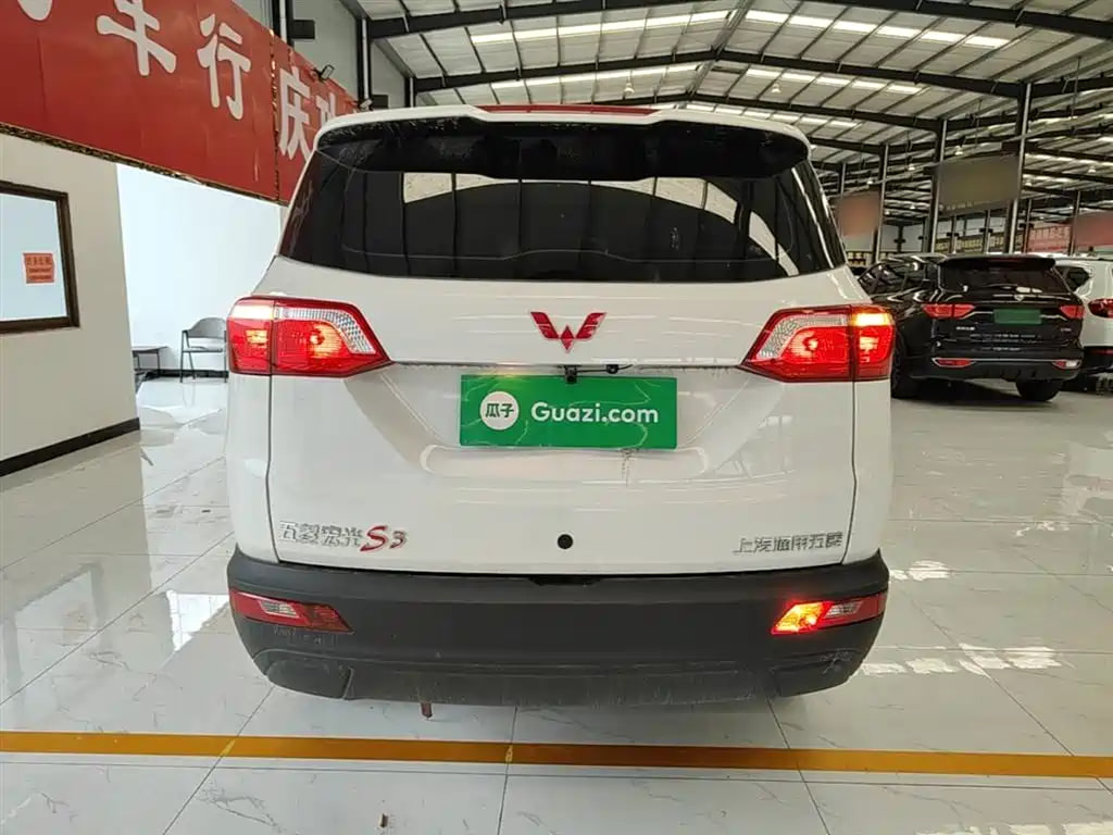 Wuling Hongguang S3 — фото 7