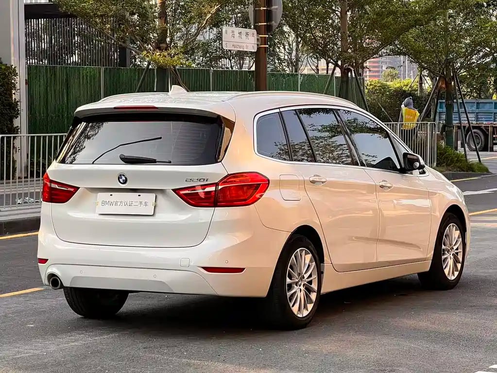 BMW 2 Xi Duo Gong Neng Lv Xing Che — фото 3