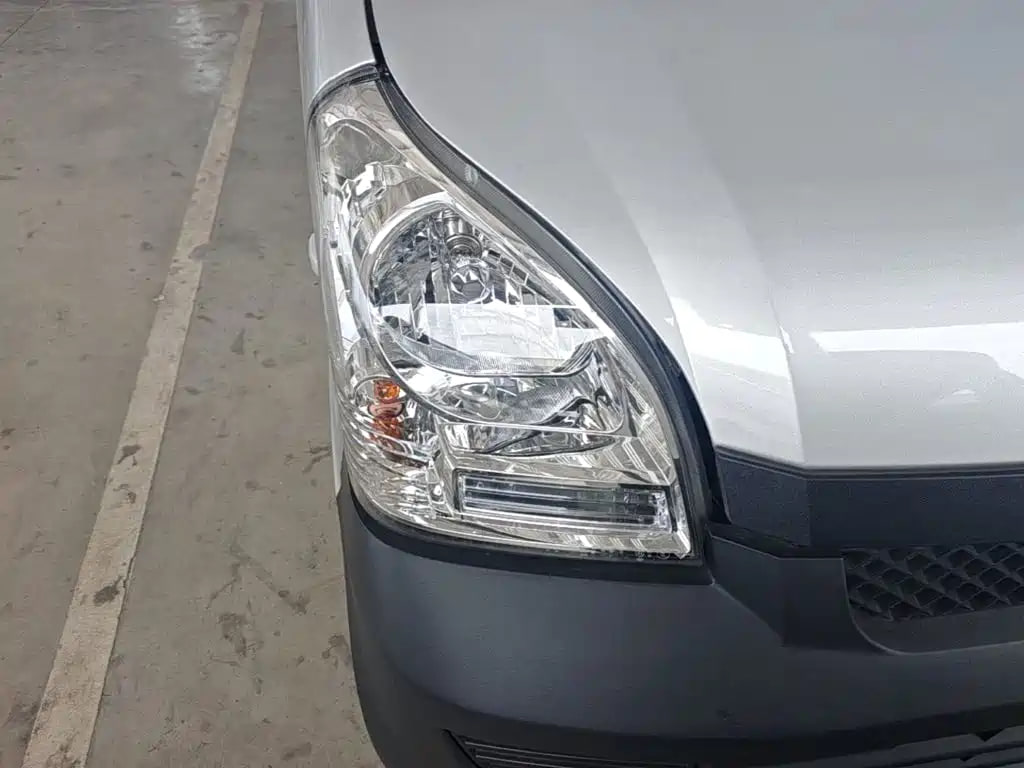 Wuling Rong Guang Xiao Ka — фото 14