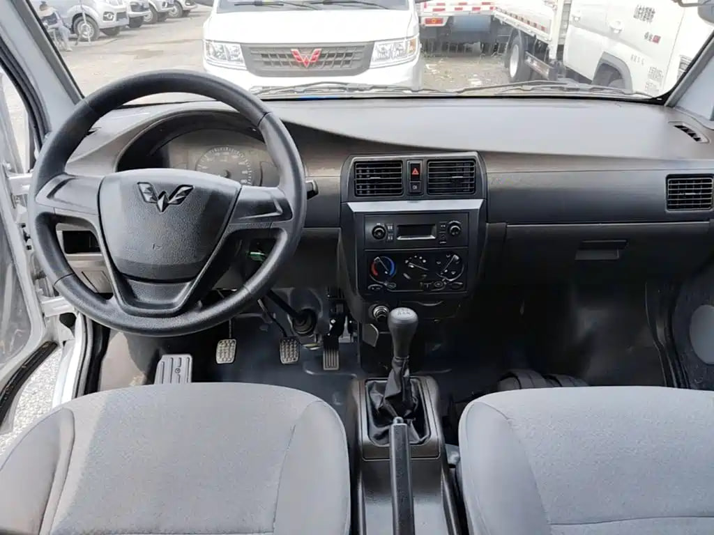 Wuling Rong Guang Xiao Ka — фото 10