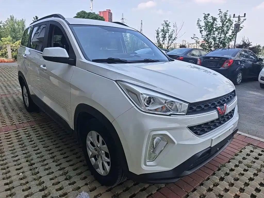 Wuling Hongguang S3 — фото 3