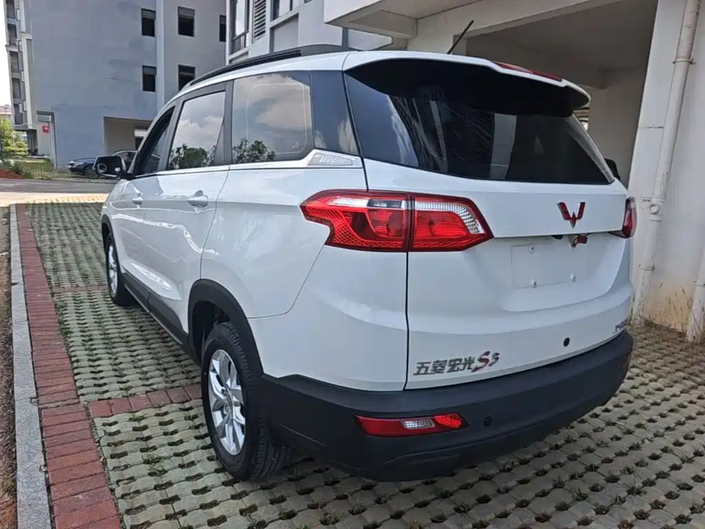 Wuling Hongguang S3 — фото 6