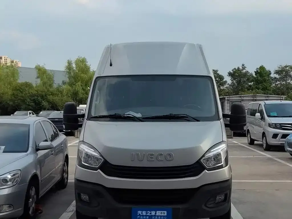 Nanjing Iveco Ousheng — фото 3