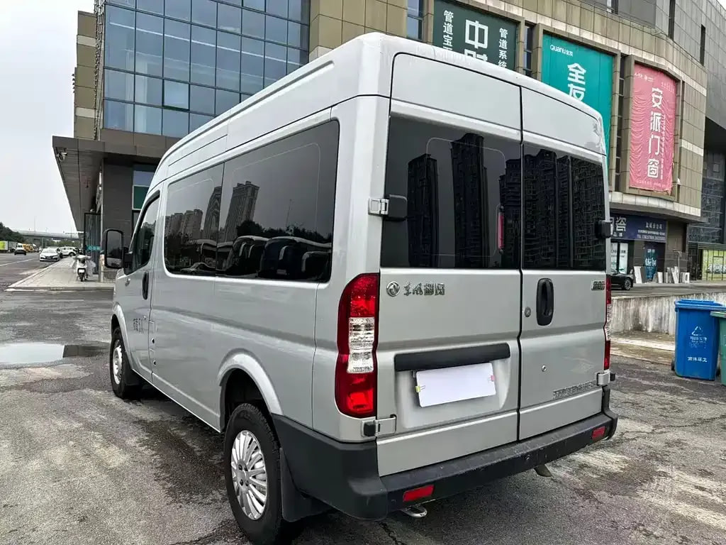 Dongfeng Yu Feng — фото 12
