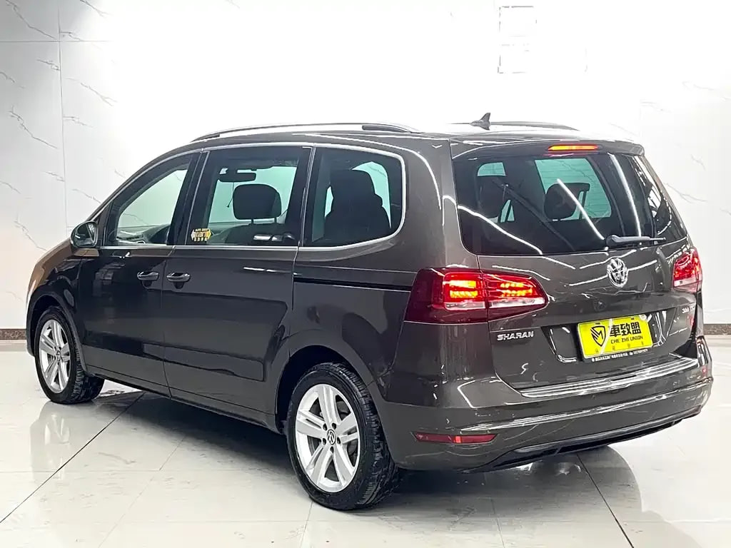 Volkswagen Sharan — фото 4