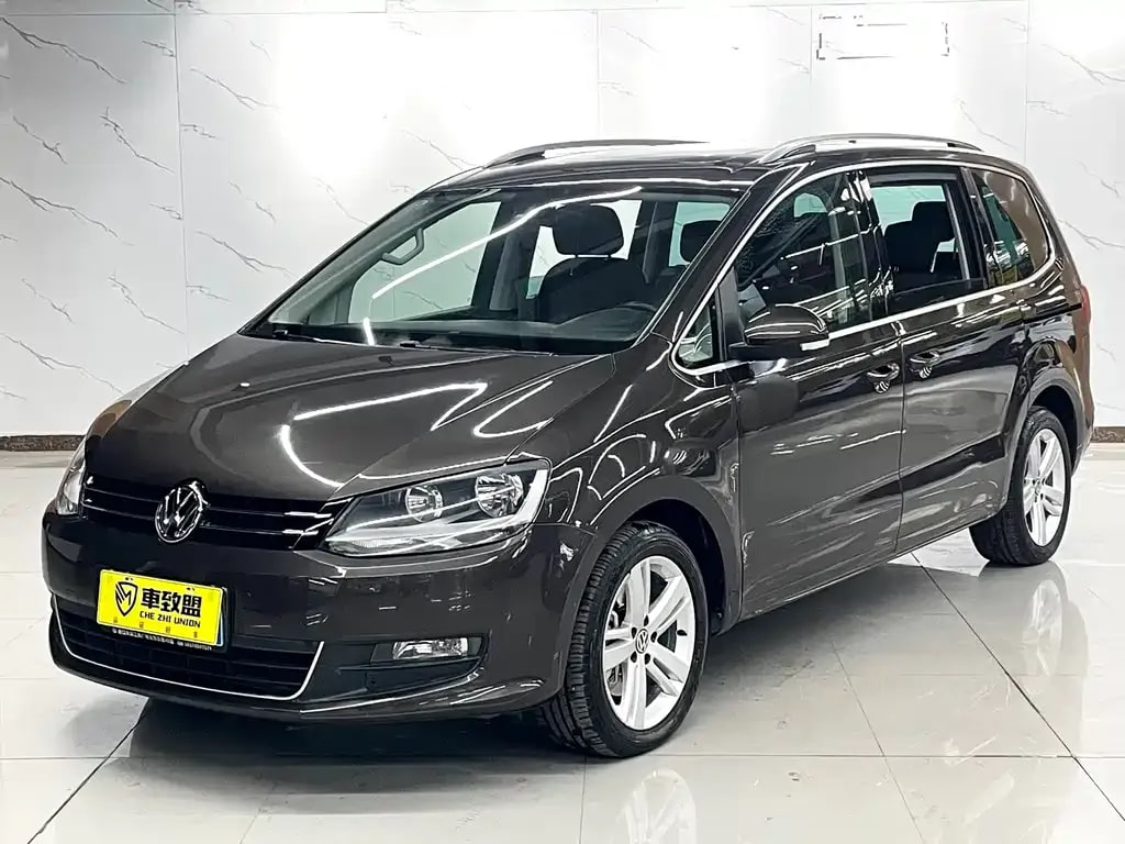 Volkswagen Sharan — фото 6