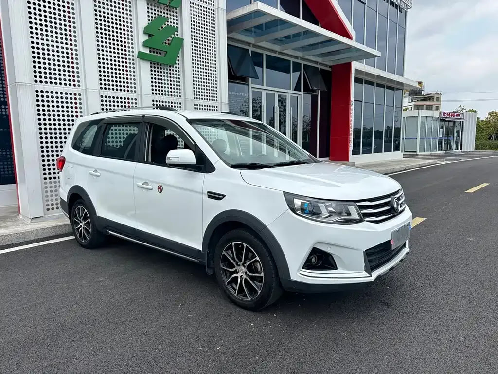 Dongfeng Feng Xing SX6 — фото 11