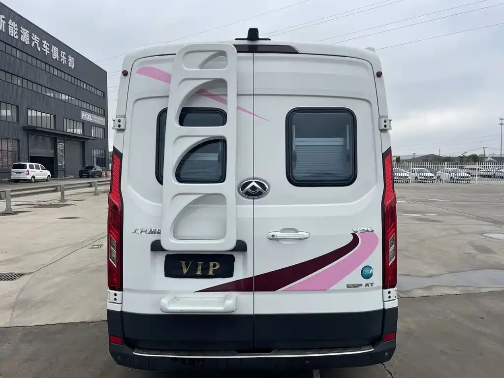 SAIC Maxus MAXUS V90 Fang Che — фото 6