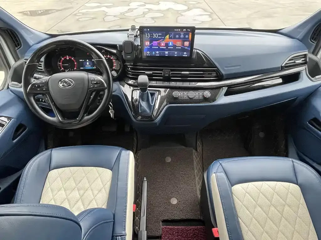 SAIC Maxus MAXUS V90 Fang Che — фото 12