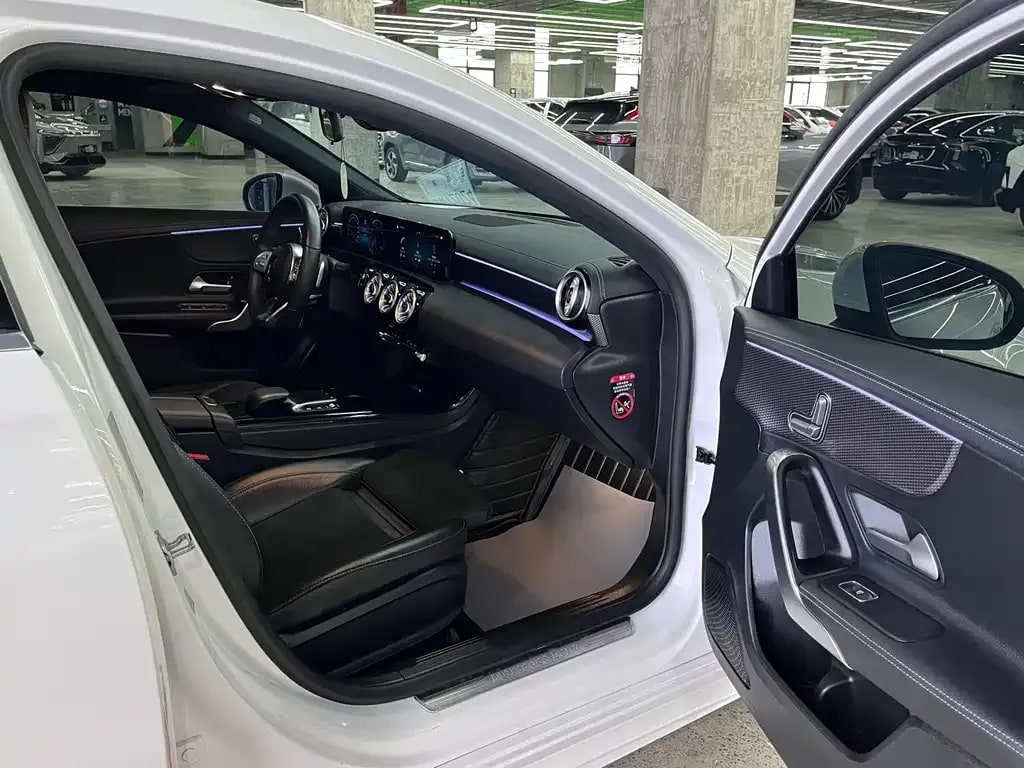 Mercedes-Benz A-Class — фото 12