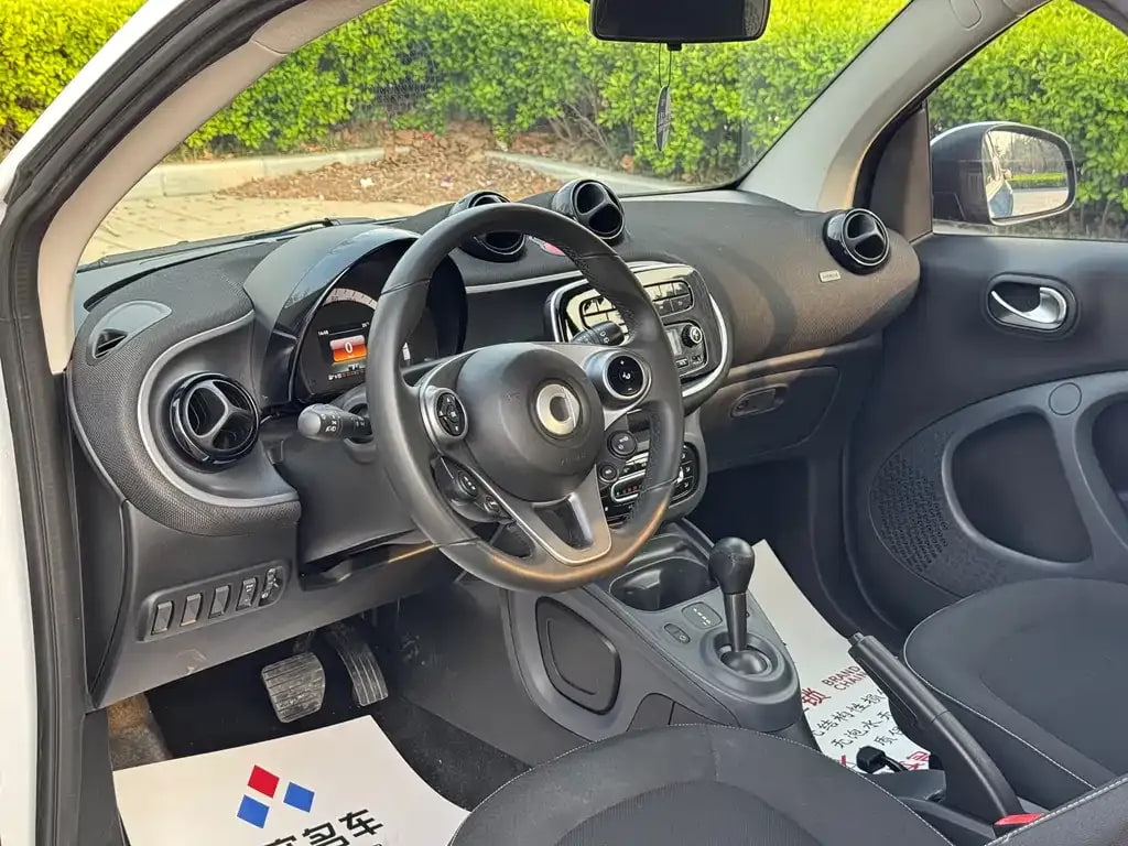 smart fortwo — фото 6