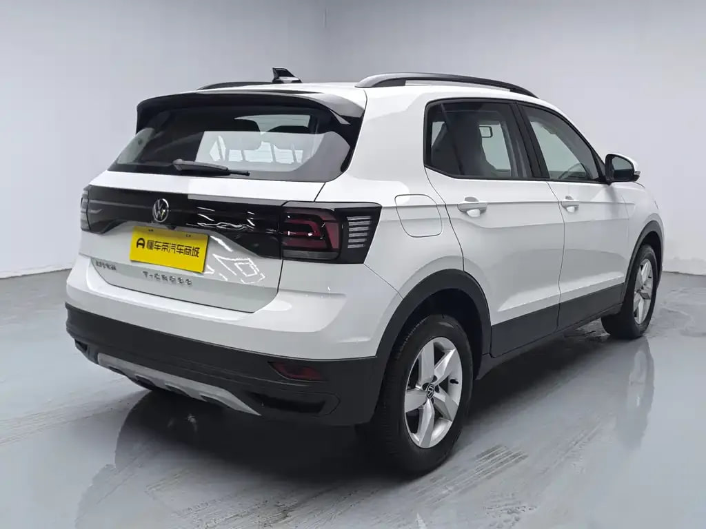 Volkswagen T-Cross — фото 11