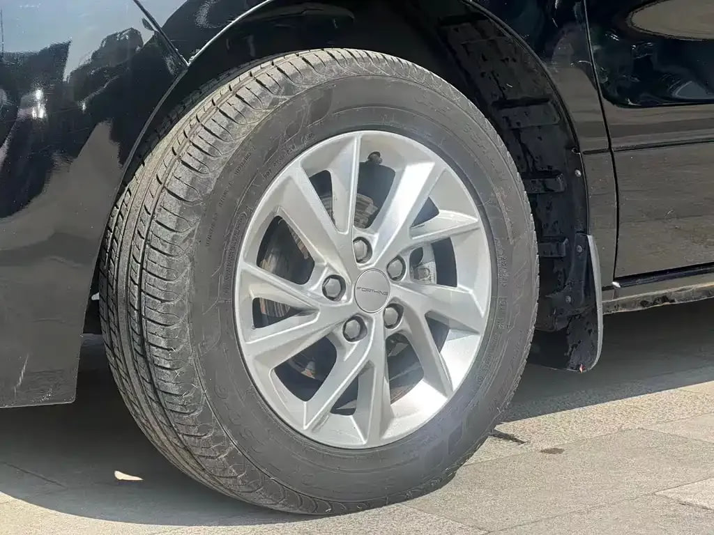 Dongfeng Lingzhi Plus — фото 13