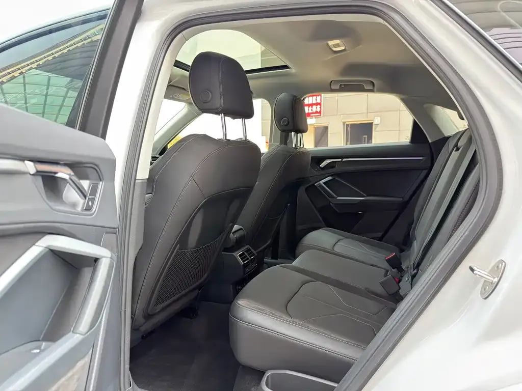 Audi Q3 Sportback — фото 3
