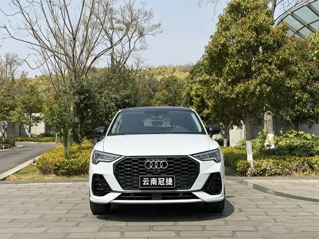 Audi Q3 Sportback — фото 4