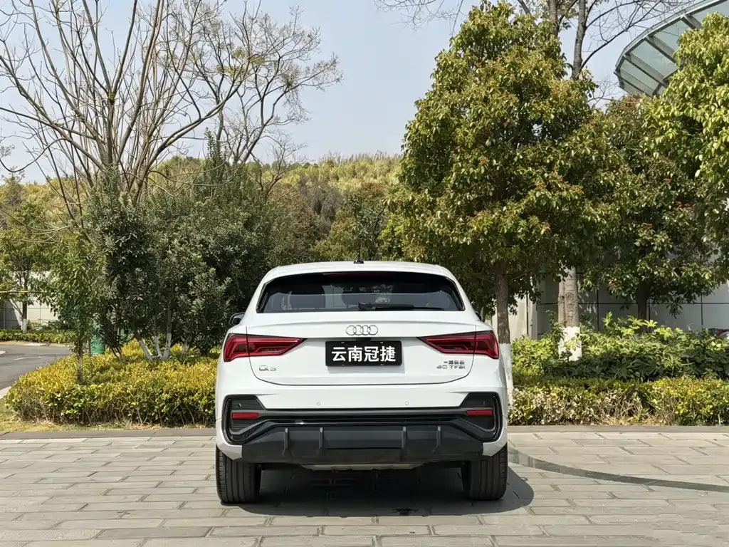 Audi Q3 Sportback — фото 5