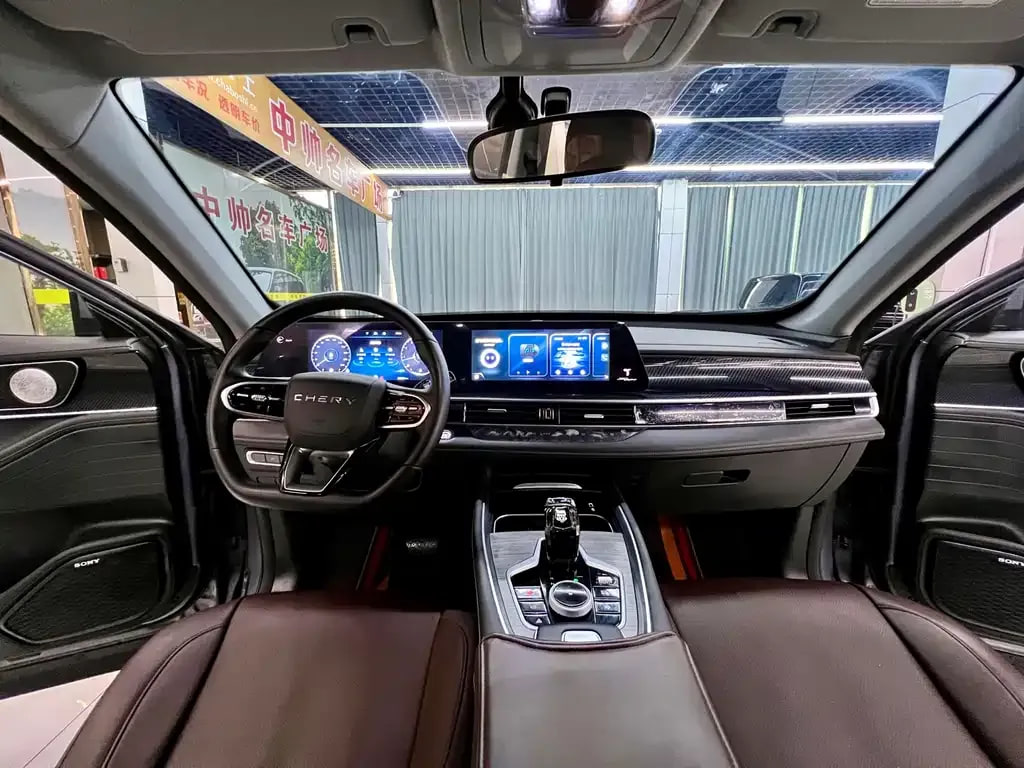 Chery Tiggo 7 Plus — фото 9