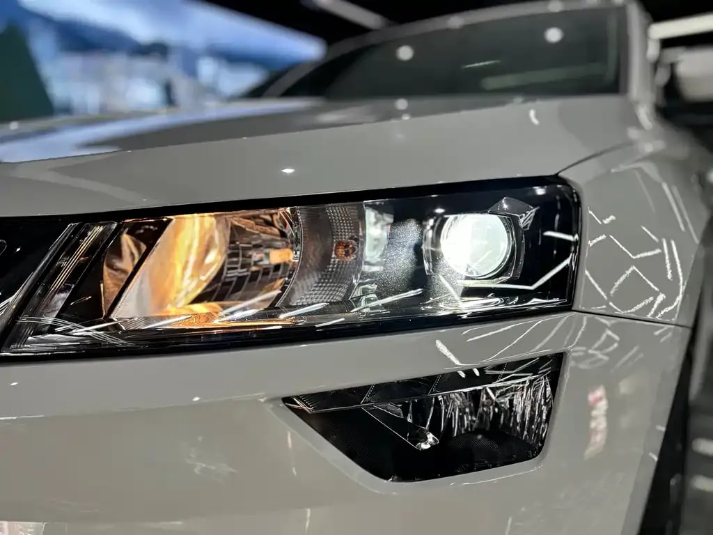 Skoda Karoq — фото 12