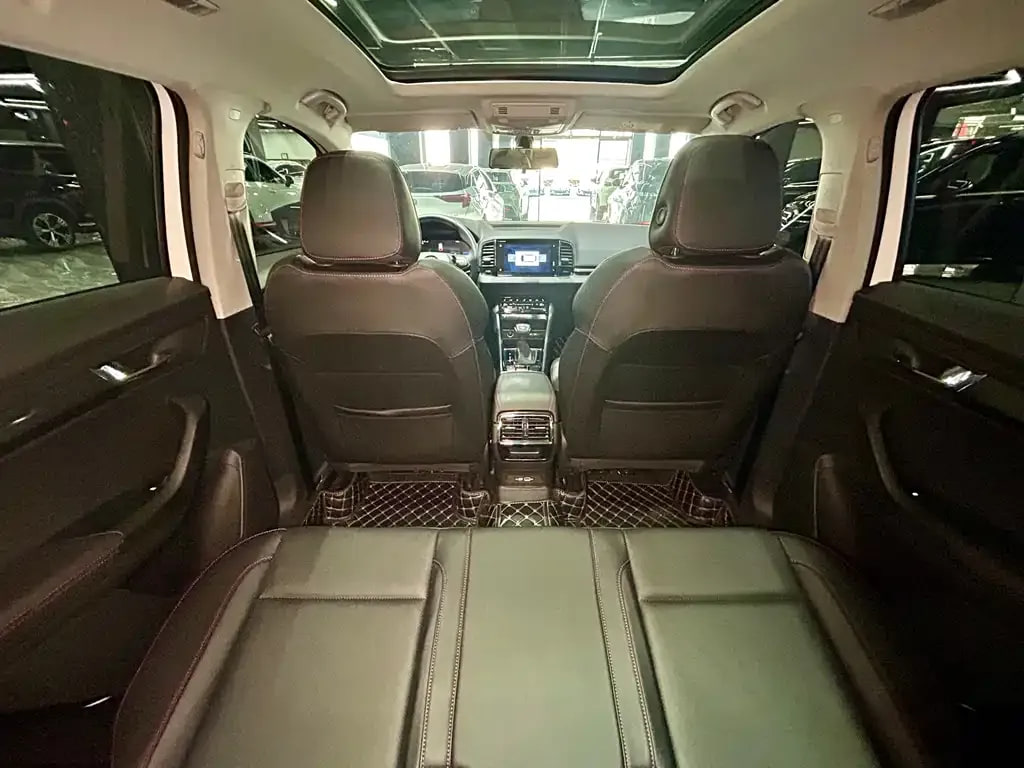 Skoda Karoq — фото 13