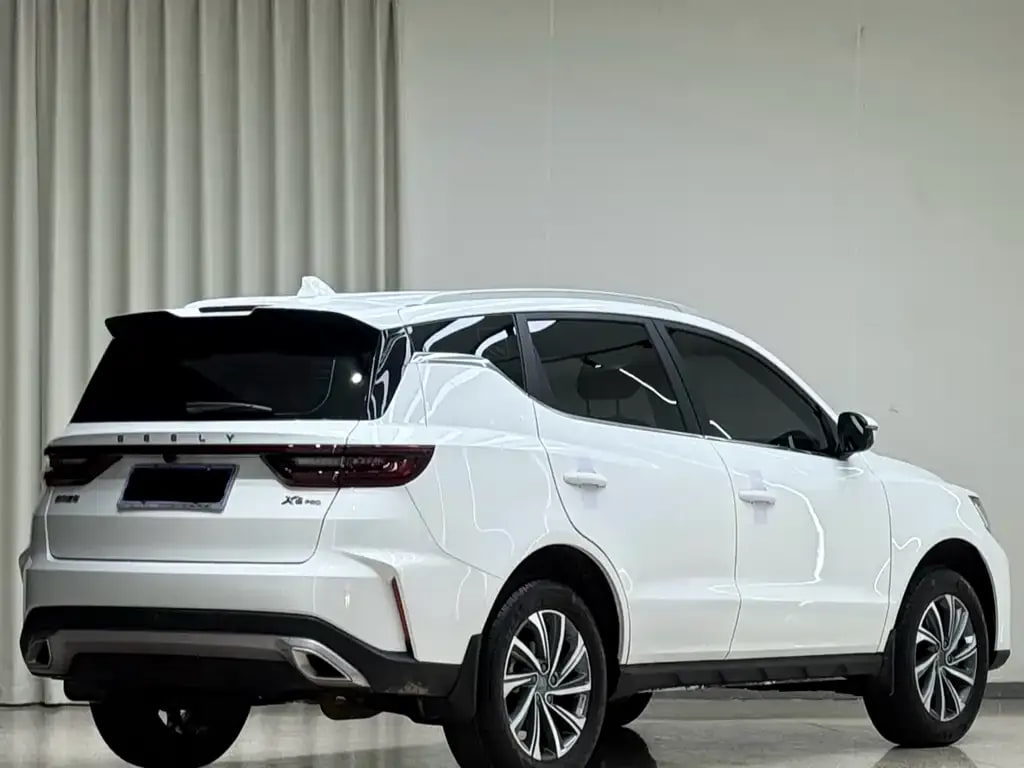 Geely Yuan Jing X6 — фото 6