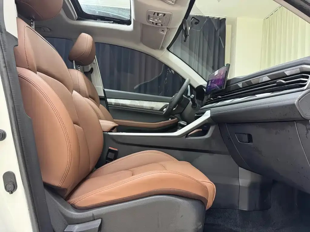 Geely Yuan Jing X6 — фото 12