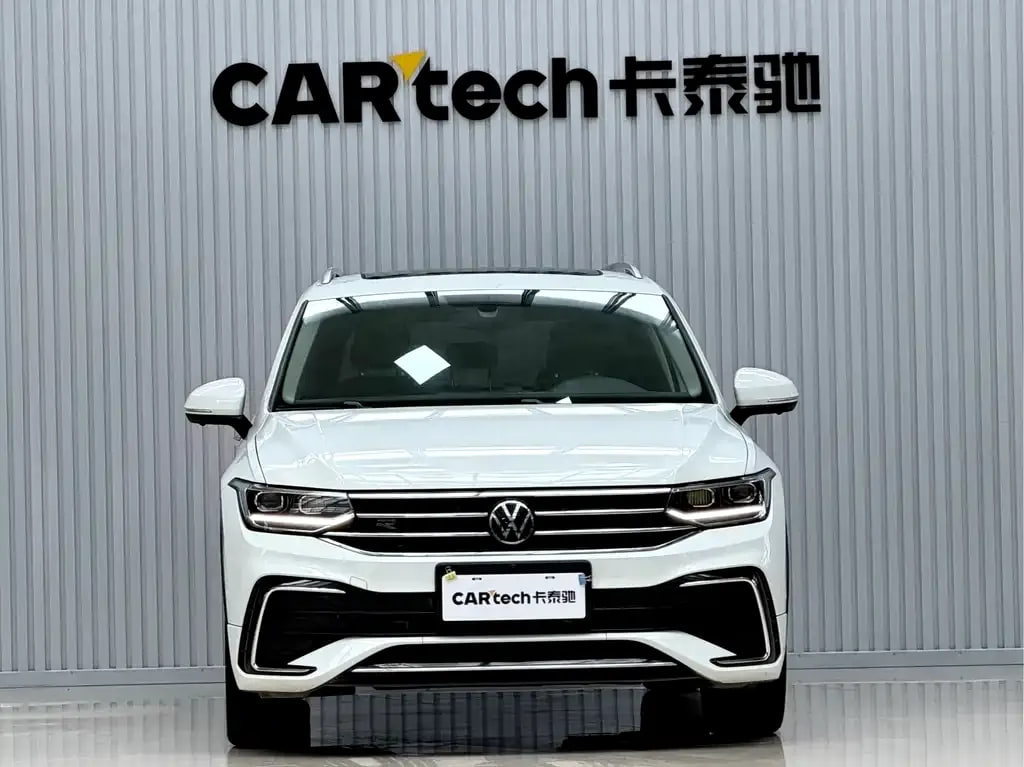 Volkswagen Tiguan L — фото 2