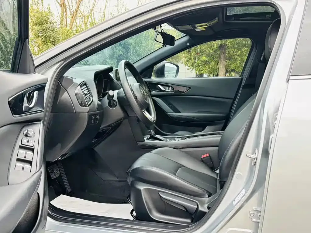 Mazda CX-4 — фото 13