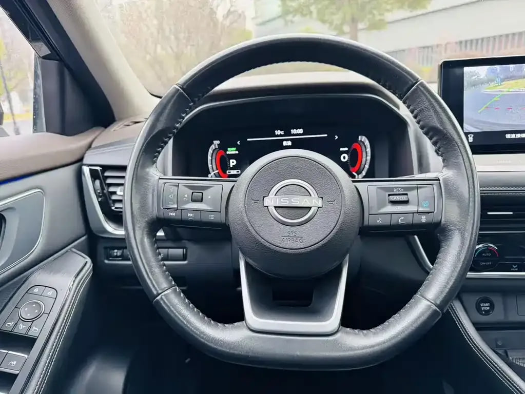 Nissan X-Trail — фото 13