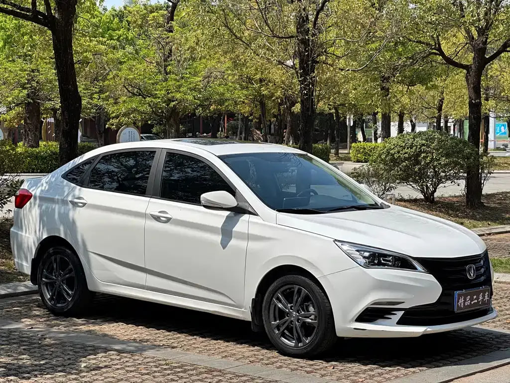 Changan Eado DT — фото 7