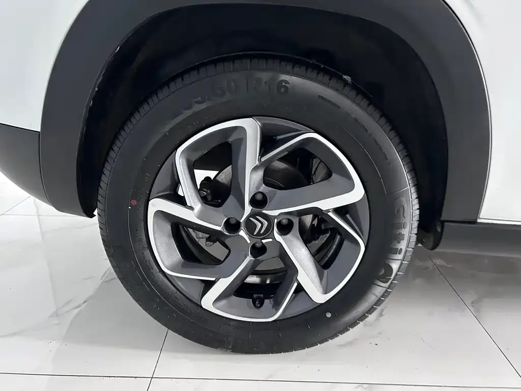 Citroen Xue Tie Long C3-XR — фото 14