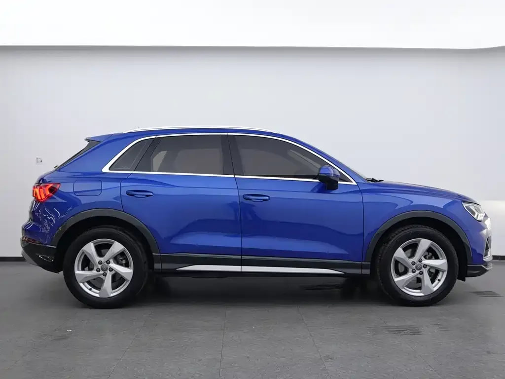 Audi Q3 — фото 13