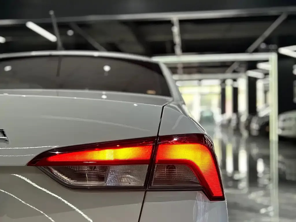 Skoda Rapid — фото 12