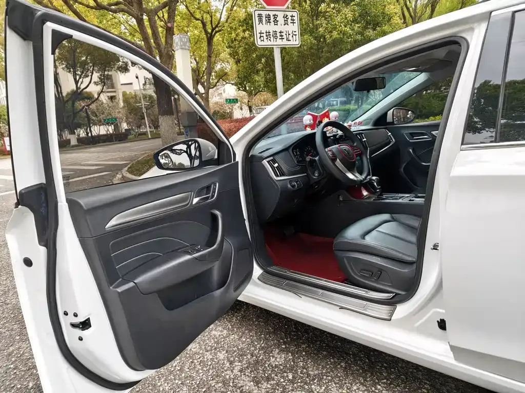 Roewe i6 Classic — фото 4