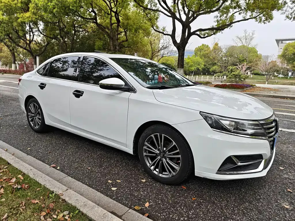 Roewe i6 Classic — фото 7