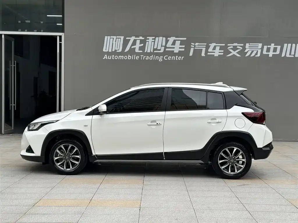 Toyota YARiS L Zhi Xuan — фото 13