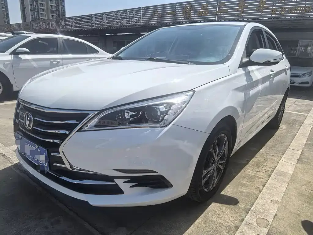 Changan Eado DT — фото 6